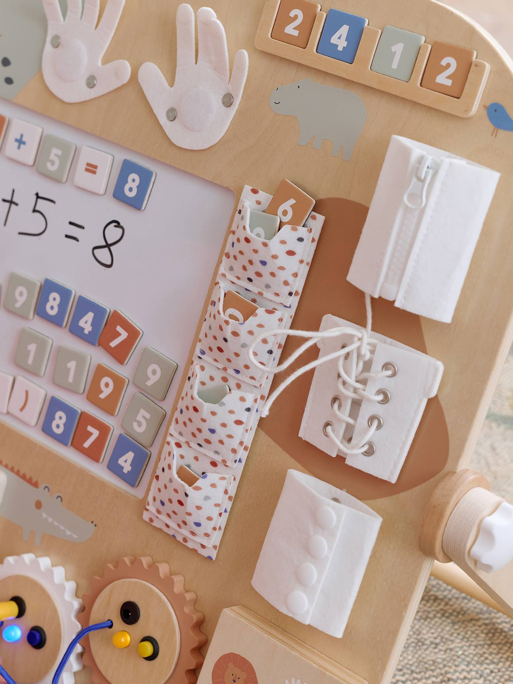 Planche d'apprentissage multi activités en bois FSC bois