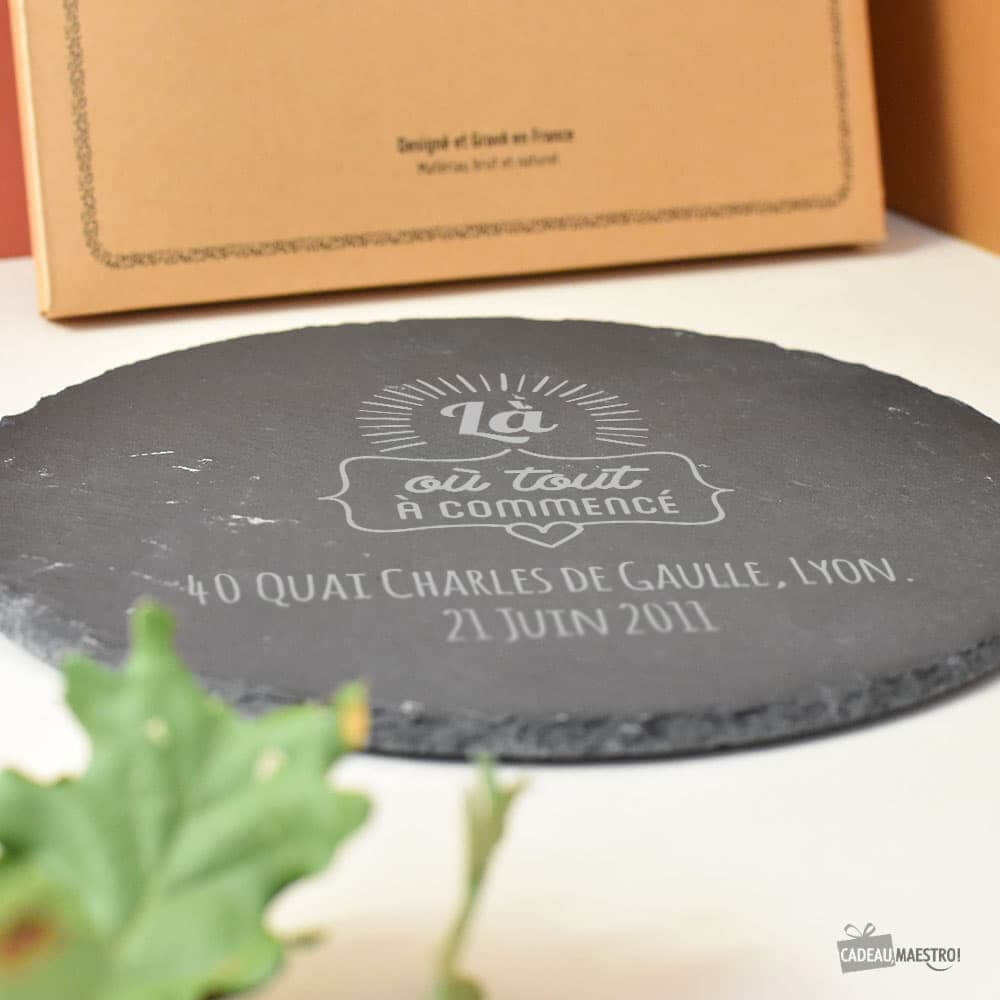 Plateau Ardoise Rond "Là Où Tout A Commencé" à Personnaliser - Plateau Personnalisé CadoMaestro