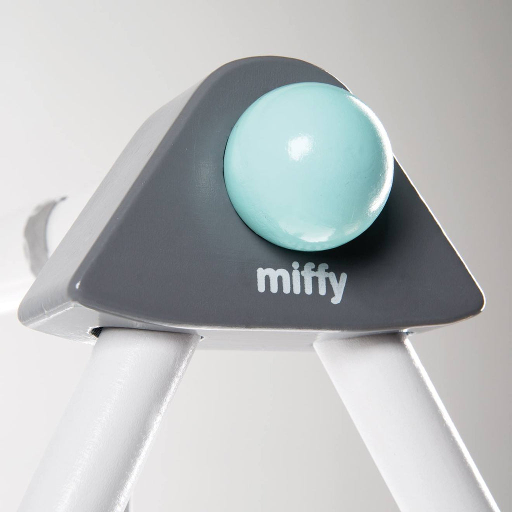 Portique d'éveil en bois massif + 3 pendentifs - arche d'activités blanc - gris / miffy