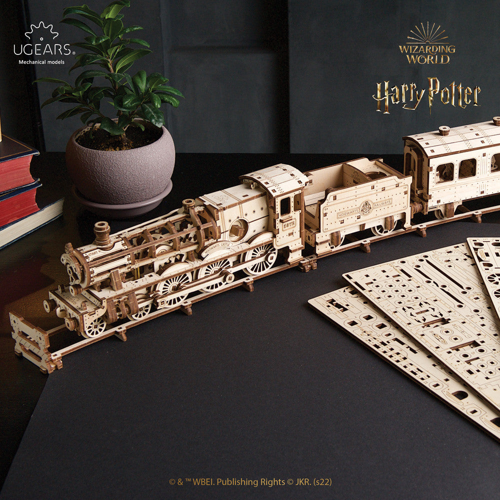 Poudlard Express Harry Potter a Monter - Maquette Bois