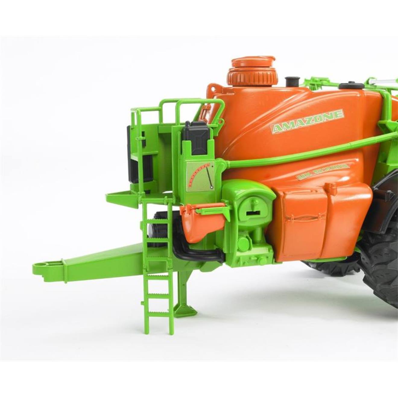 Pulvérisateur tracté amazone ux 5200 orange et vert