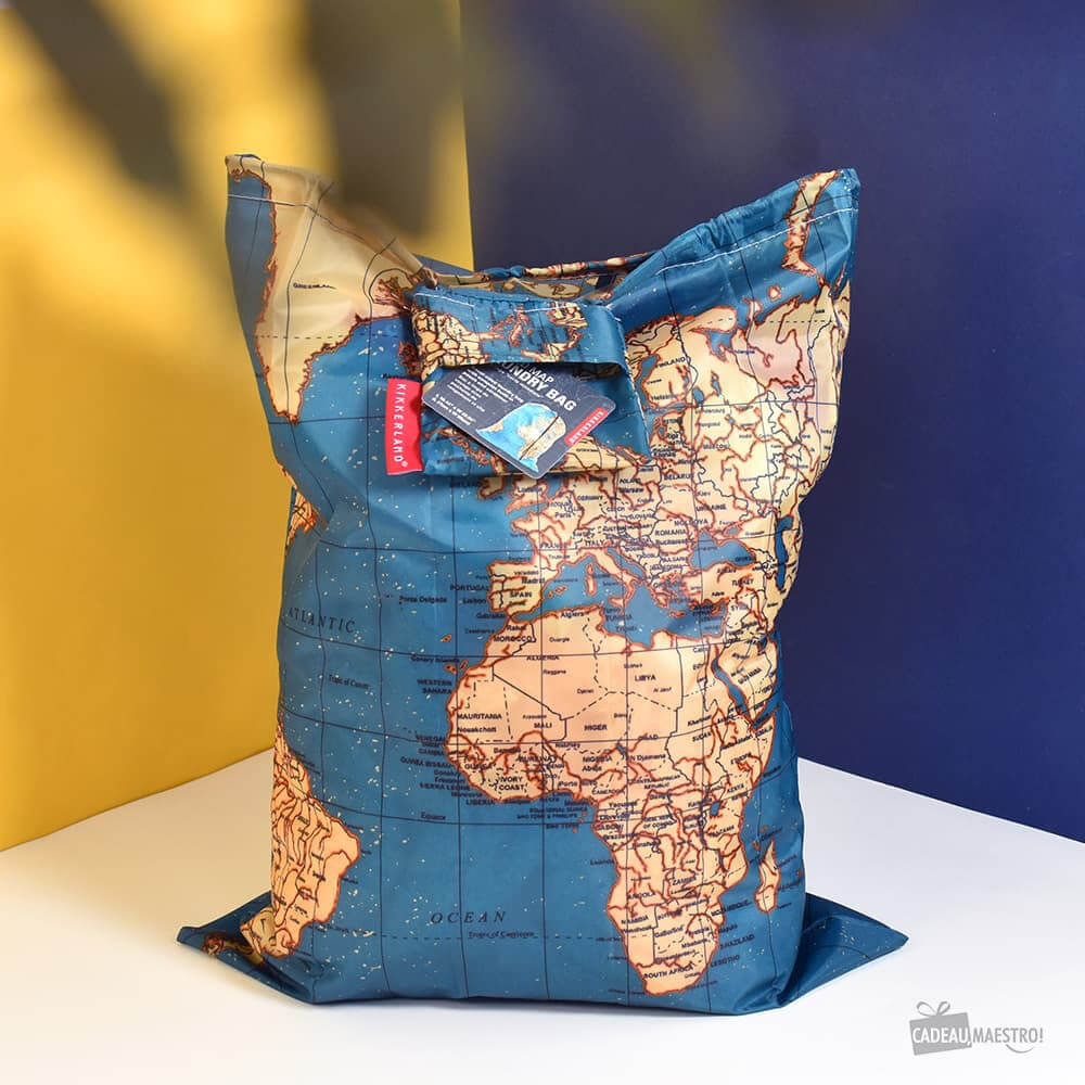 Sac à Linge Pliable Carte du Monde - Accessoire Salle de Bain Originaux Kikkerland