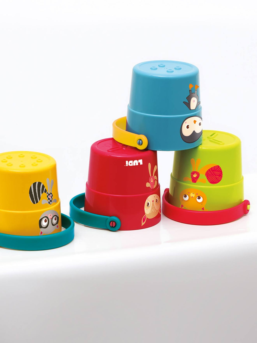 Seaux gigognes de bain multicolore