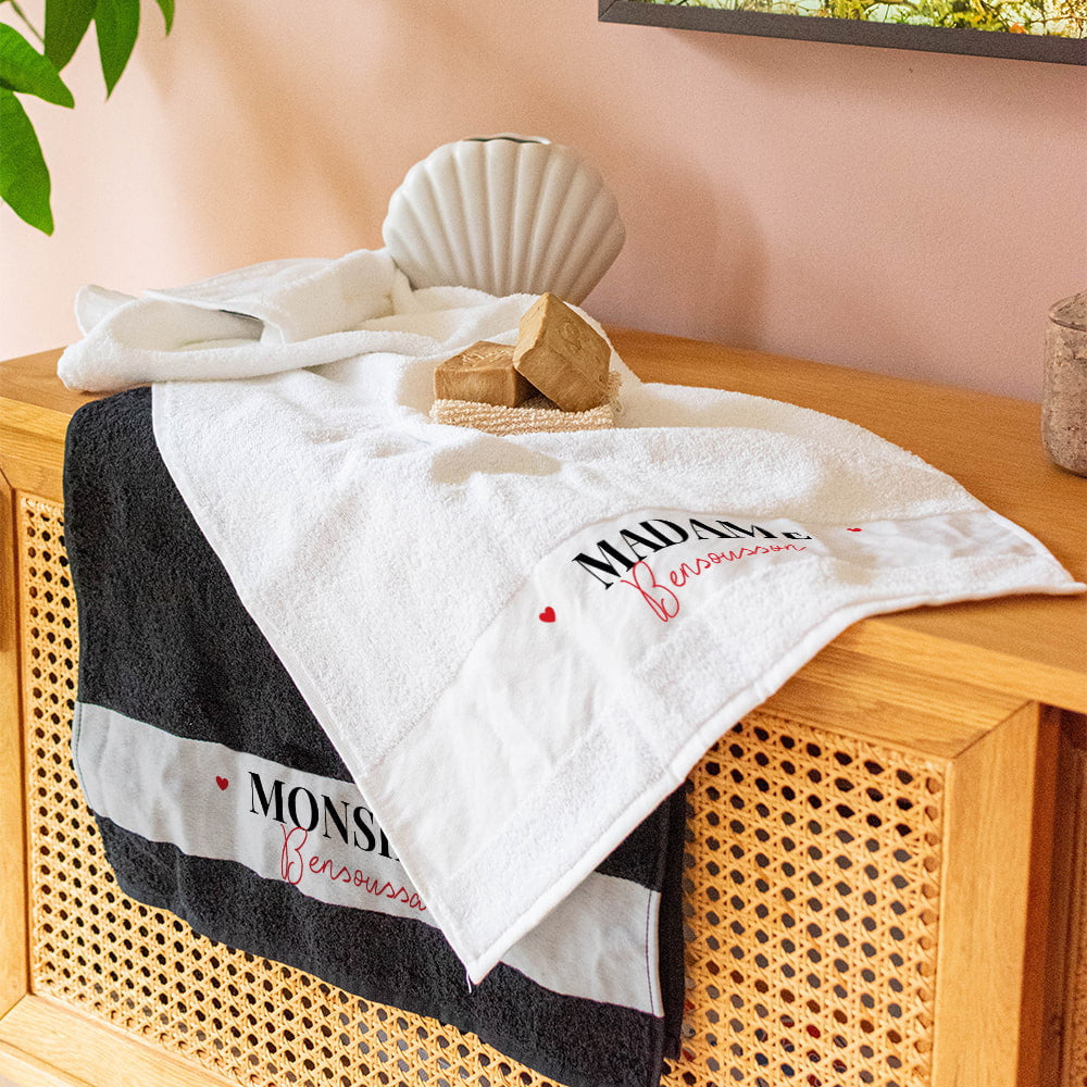 Serviette en Coton Couple à Personnaliser - Accessoire Salle de Bain Originaux