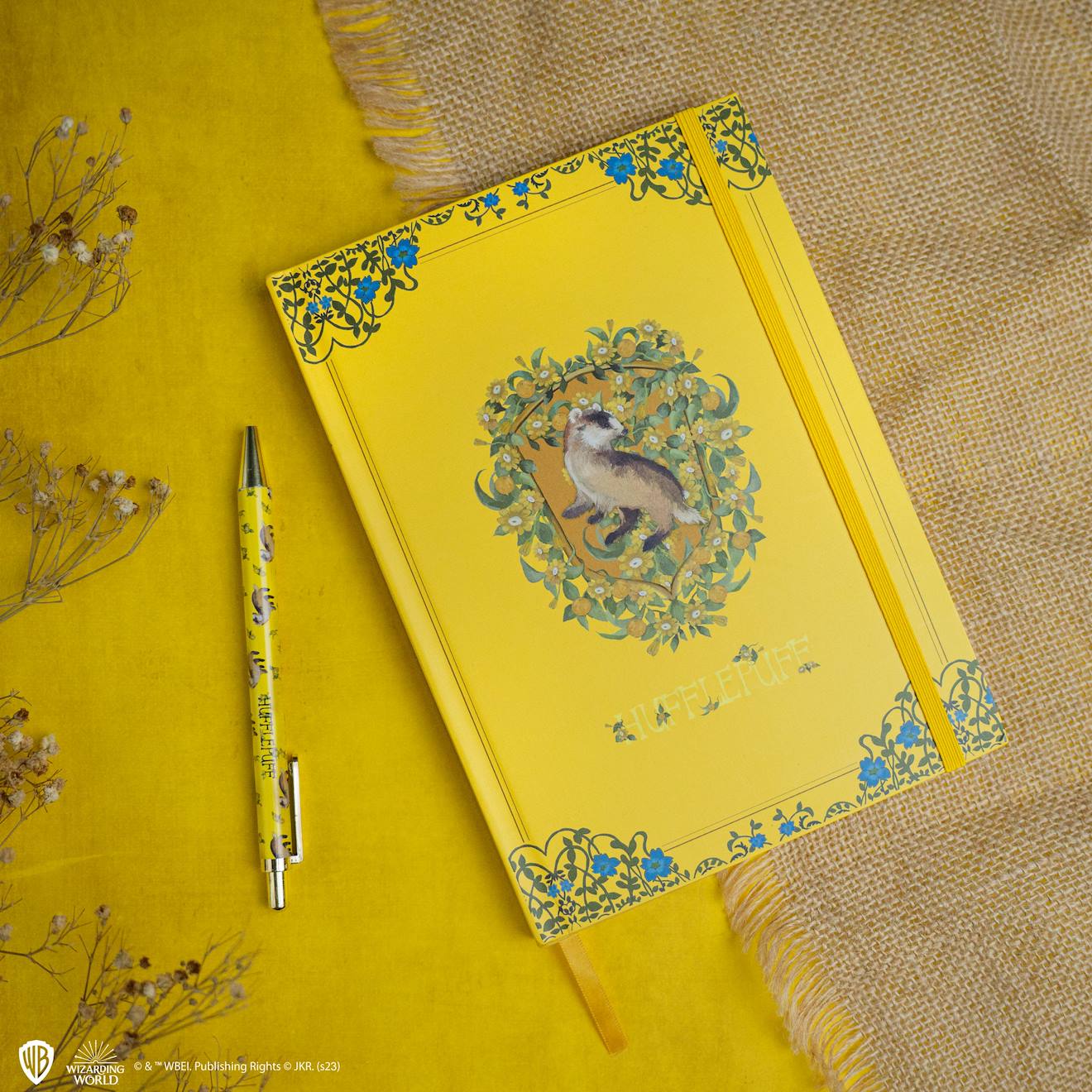 Set Carnet et Stylo Deluxe Monde Magique de Poufsouffle - Harry Potter Jaune