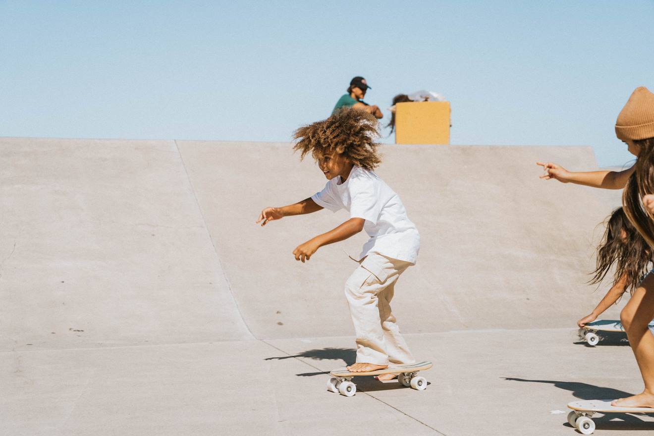 Skateboard en érable canadien pour enfants de 3 ans et plus rose