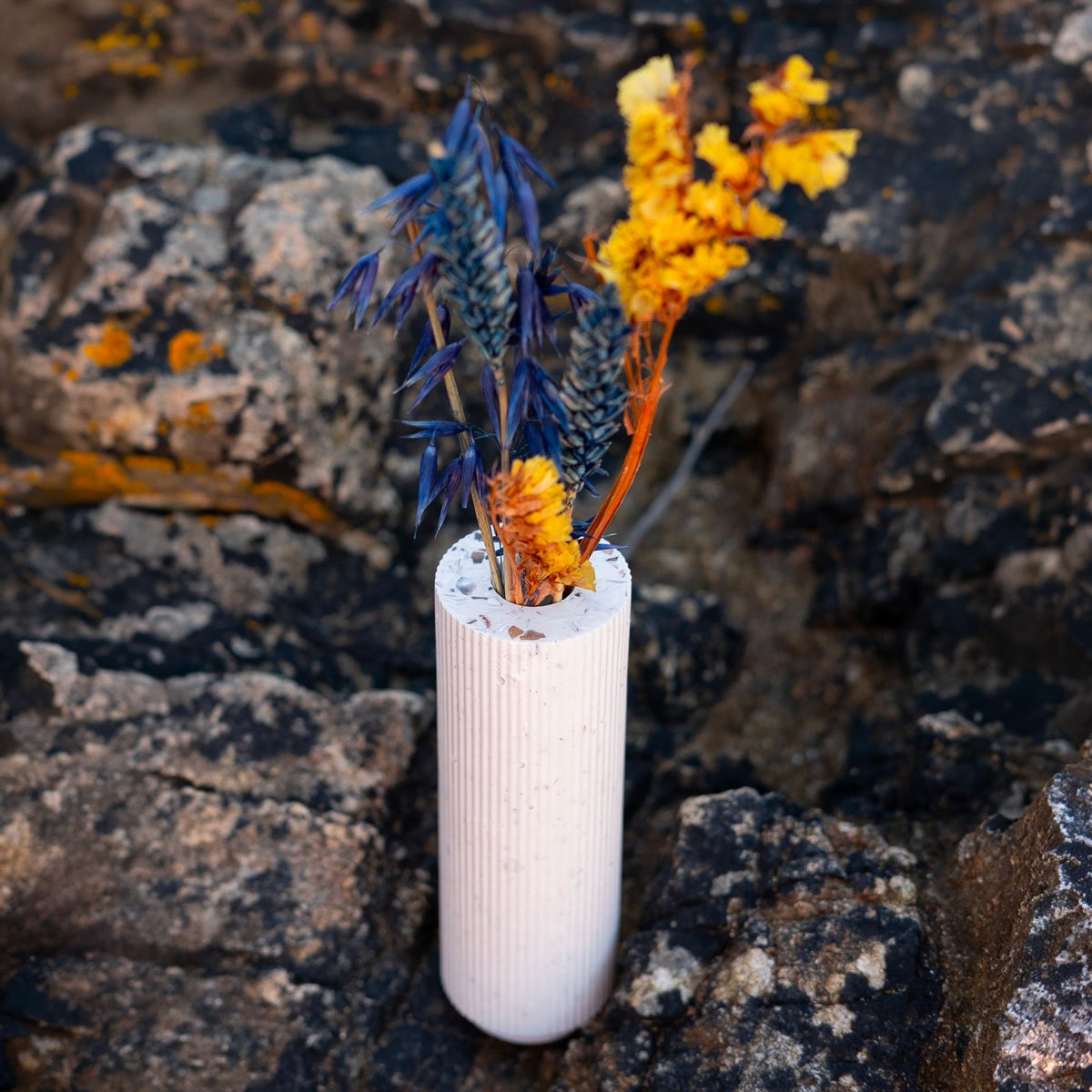 Vase soliflore en coquillages recyclés Malàkio