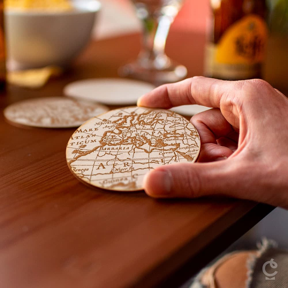 Sous-Verres en Bois Mappemonde (x4) - Sous-Verre Personnalisé CadoMaestro