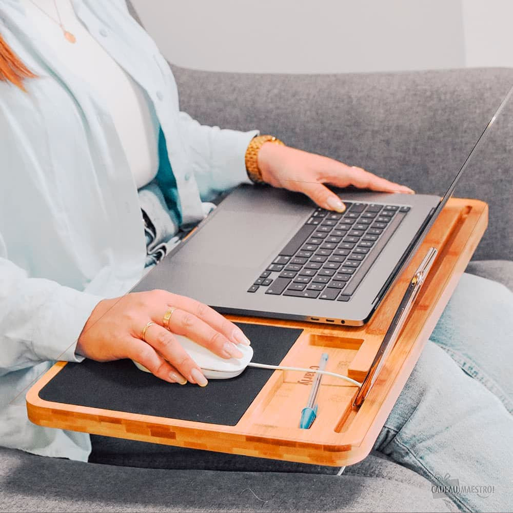 Support pour Ordinateur Portable Nomada Prénom à Personnaliser - Fourniture de Bureau Originale