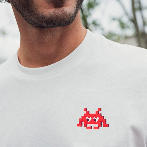 T-shirt alien