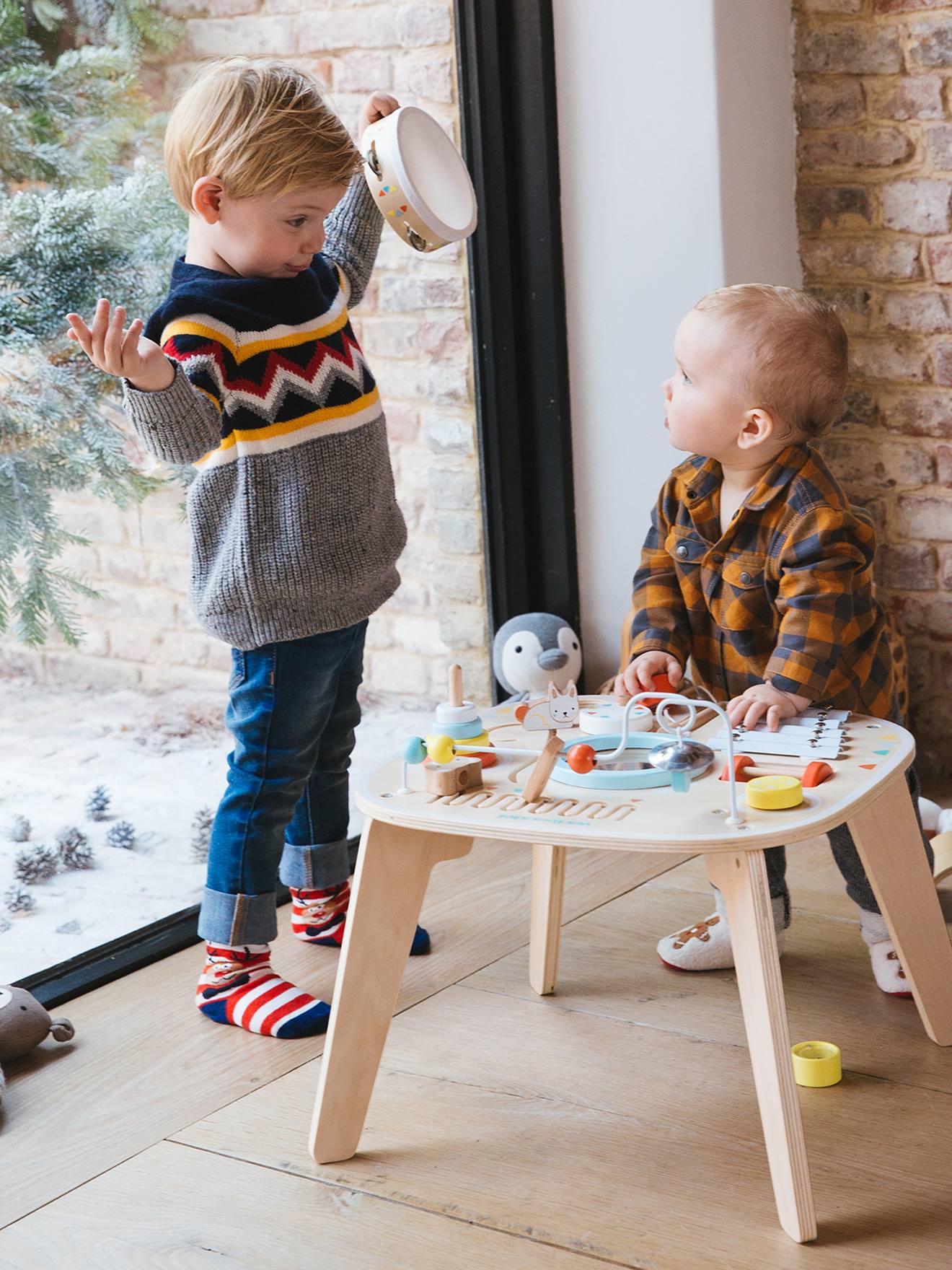 Table d'activités et d'éveil musical bois FSC multicolore