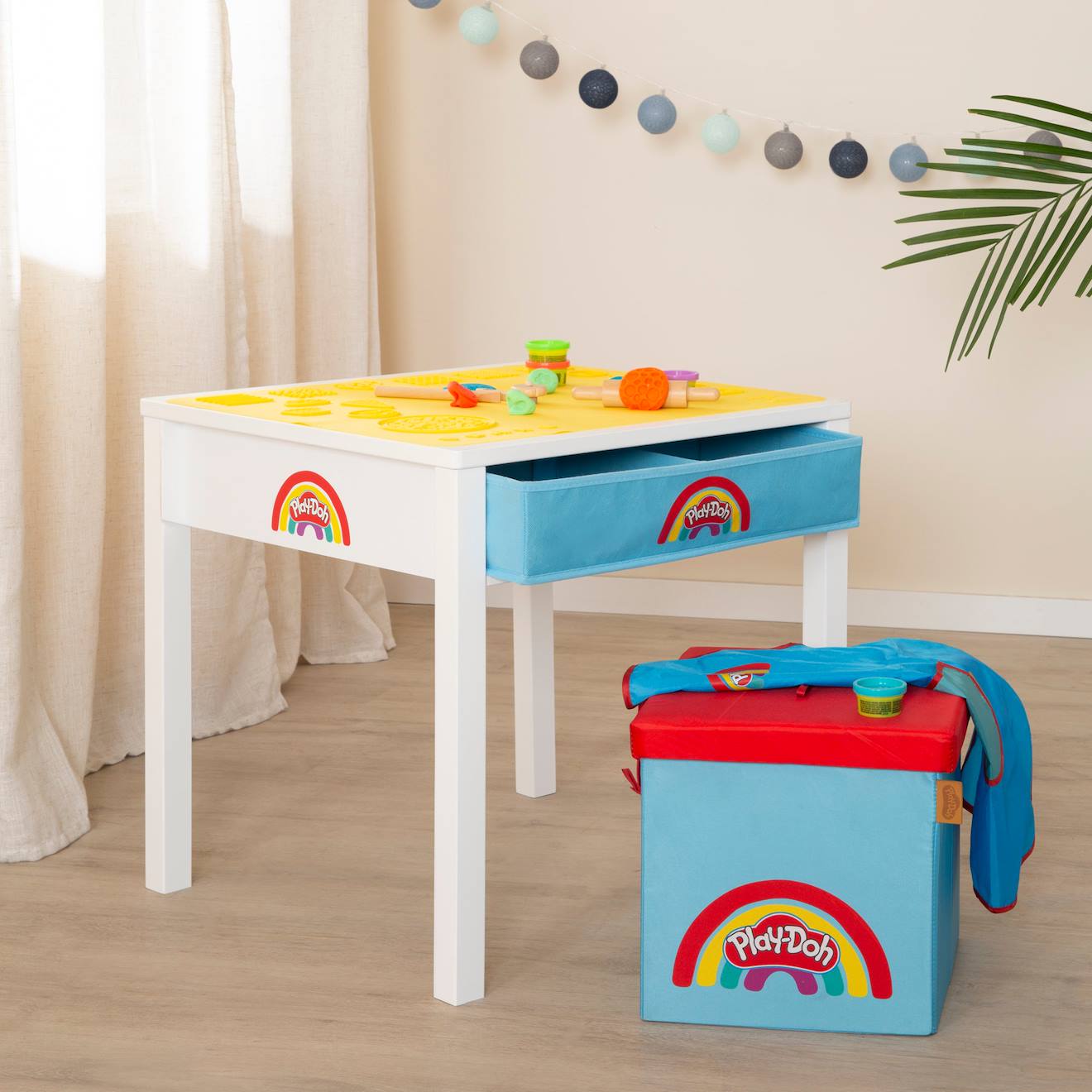 Table enfant + tabouret + 6 pots de pâte à modeler x play-doh et accessoires blanc - bleu
