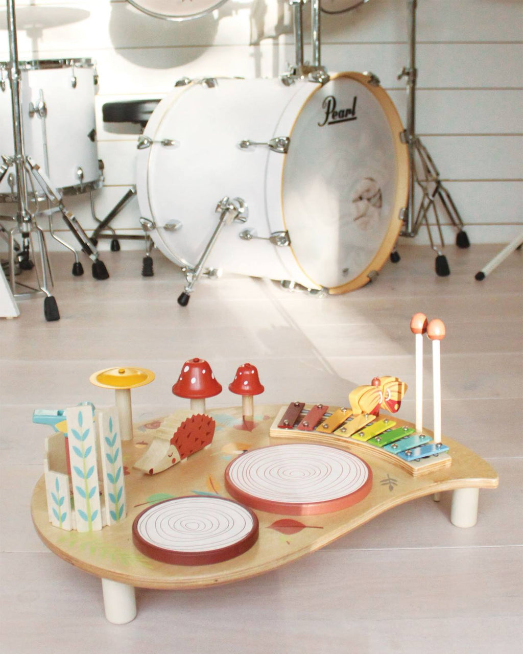 Table musicale beige