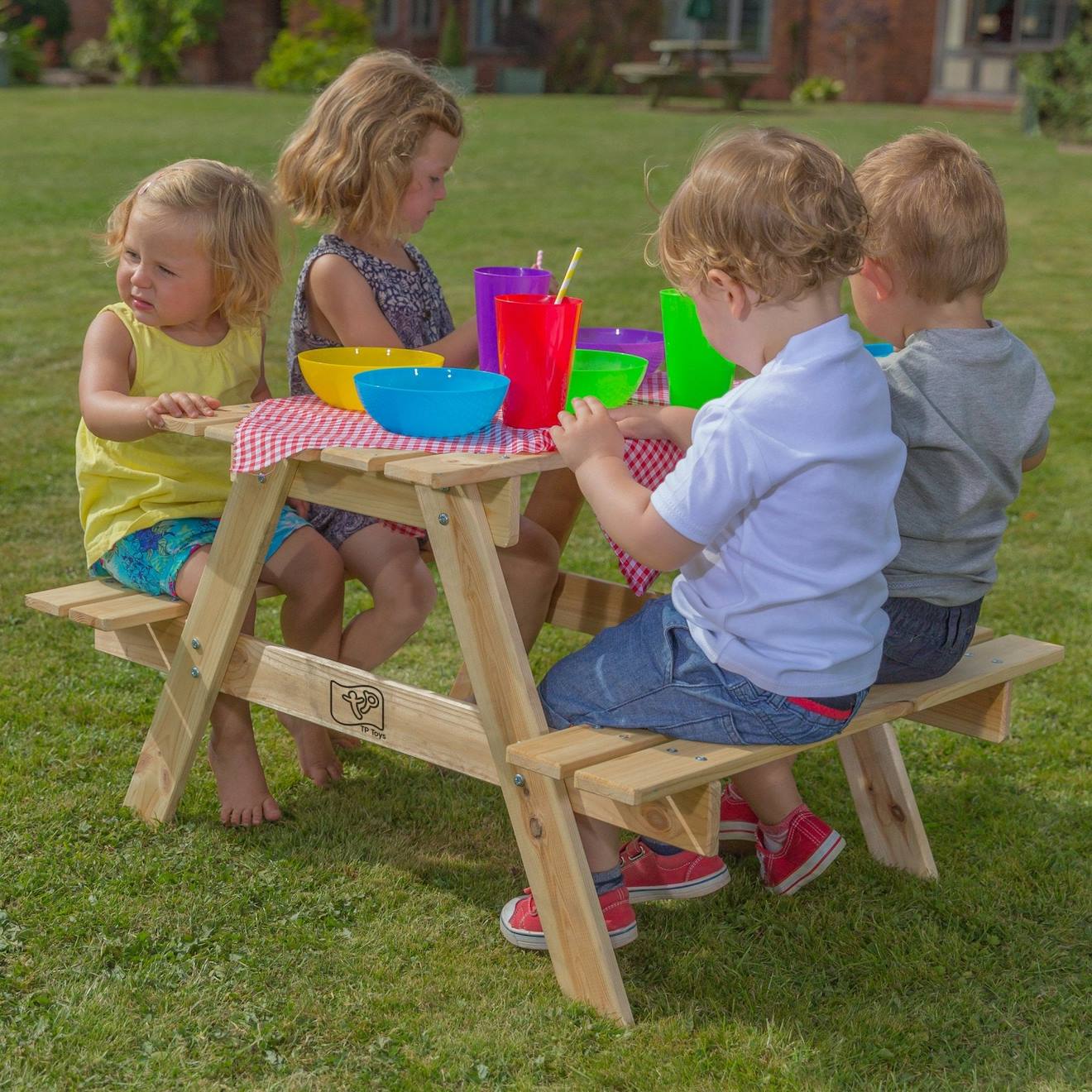 Table pique-nique pour enfant forestière bois FSC marron
