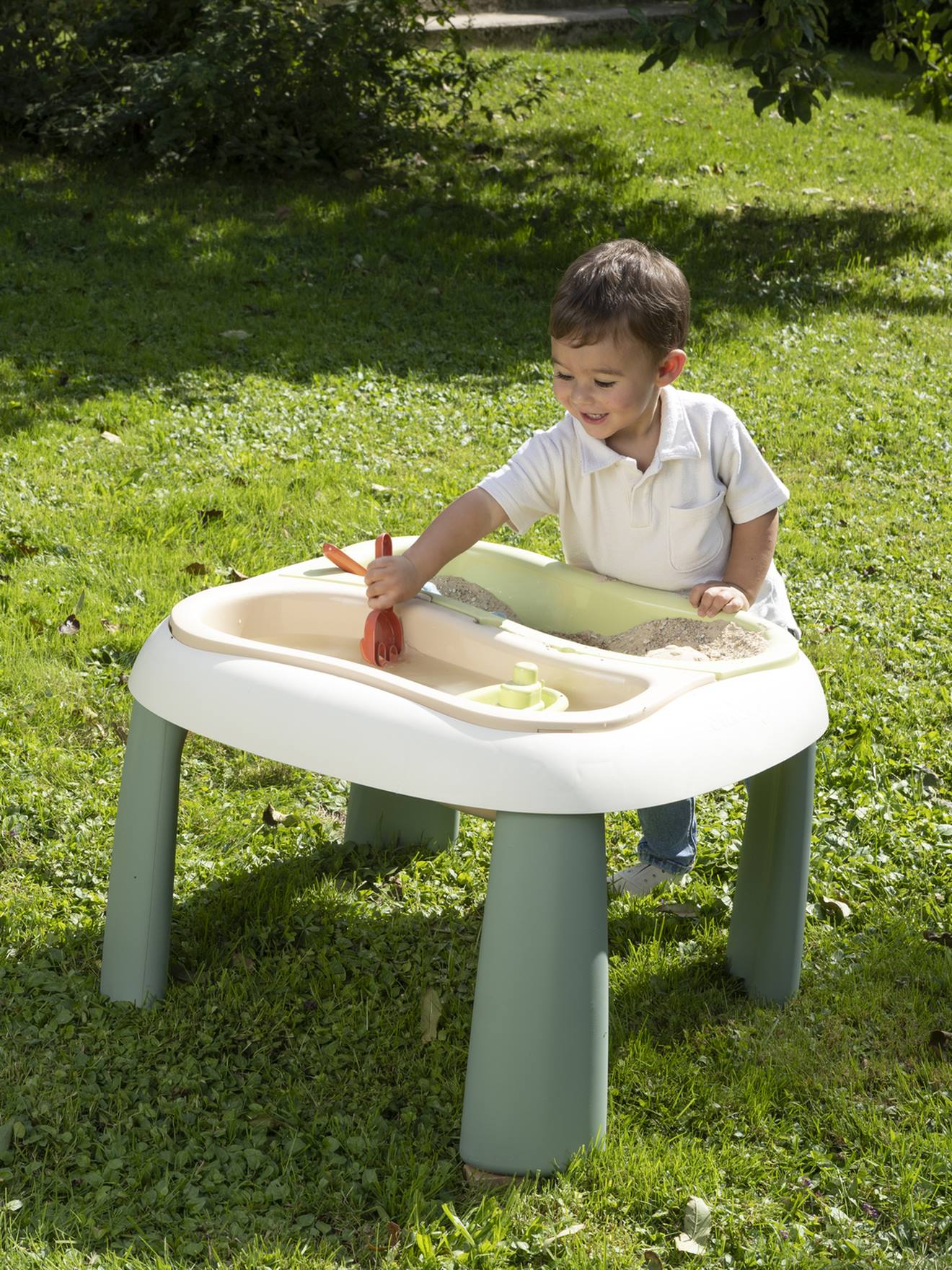 Table sable et eau enfant multicolore