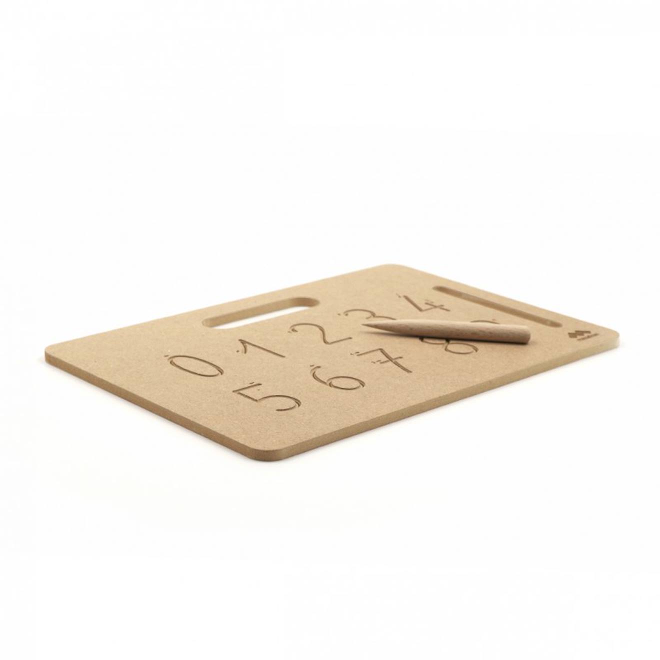 Tablette écriture chiffres montessori marron