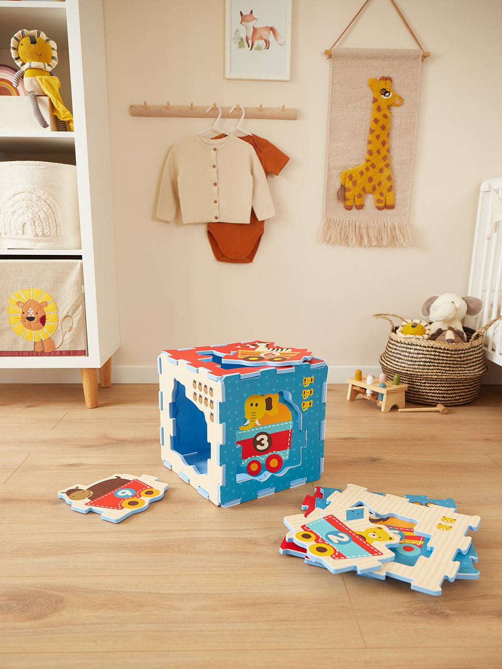 Tapis de jeu puzzle en mousse, 9 pièces train d'animaux - multicolore