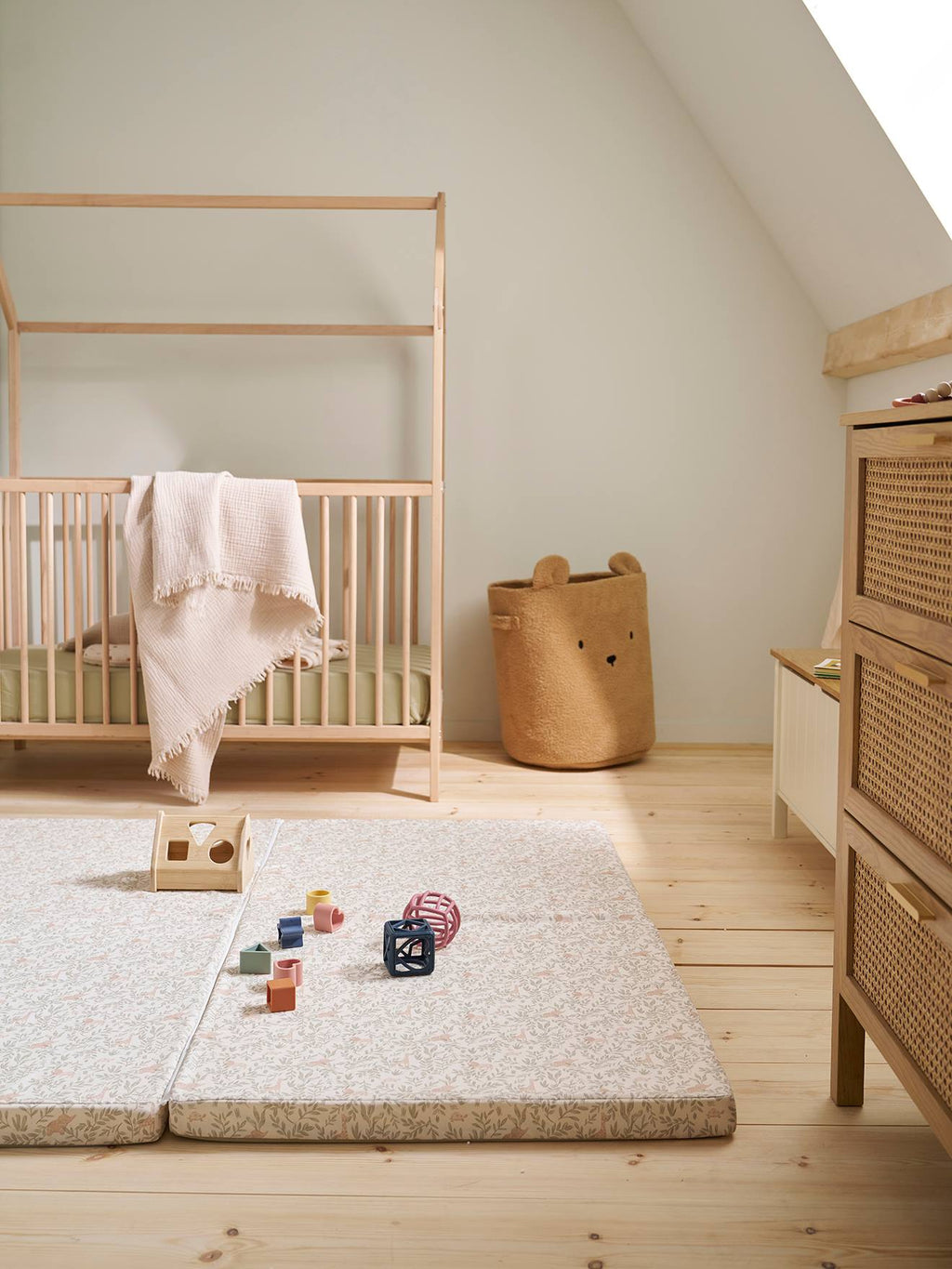 Tapis de motricité pliable et déhoussable babylon