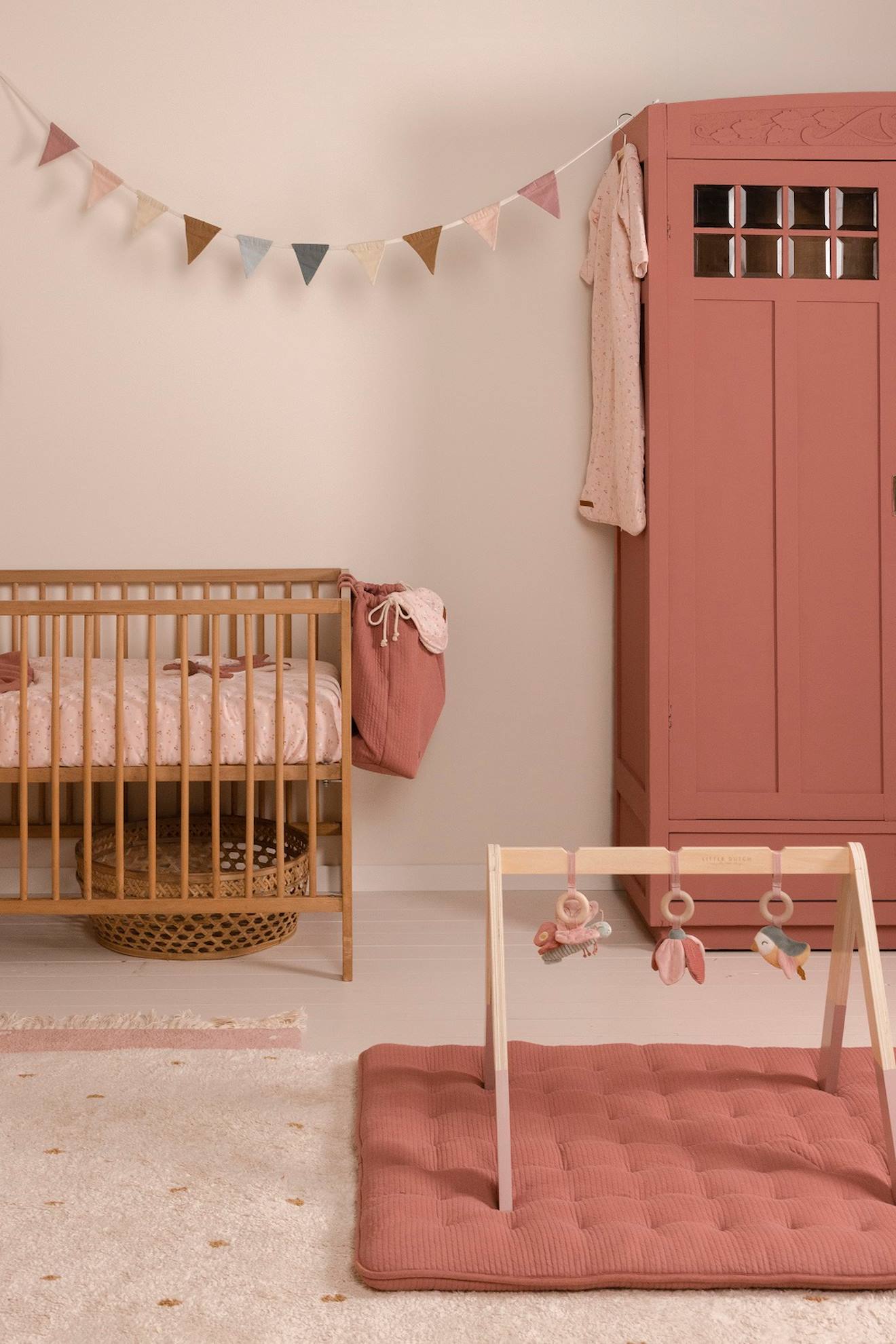 Tapis de parc pure pink blush rose
