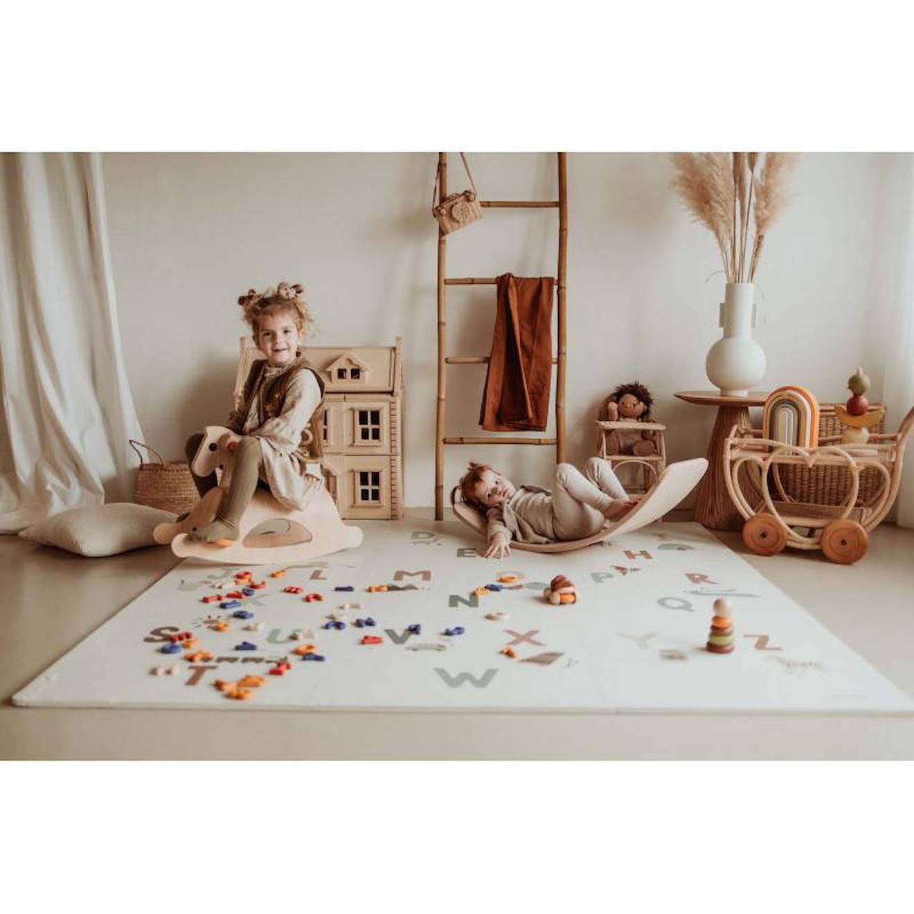 Tapis d'éveil alphabet double face en eva multicolore