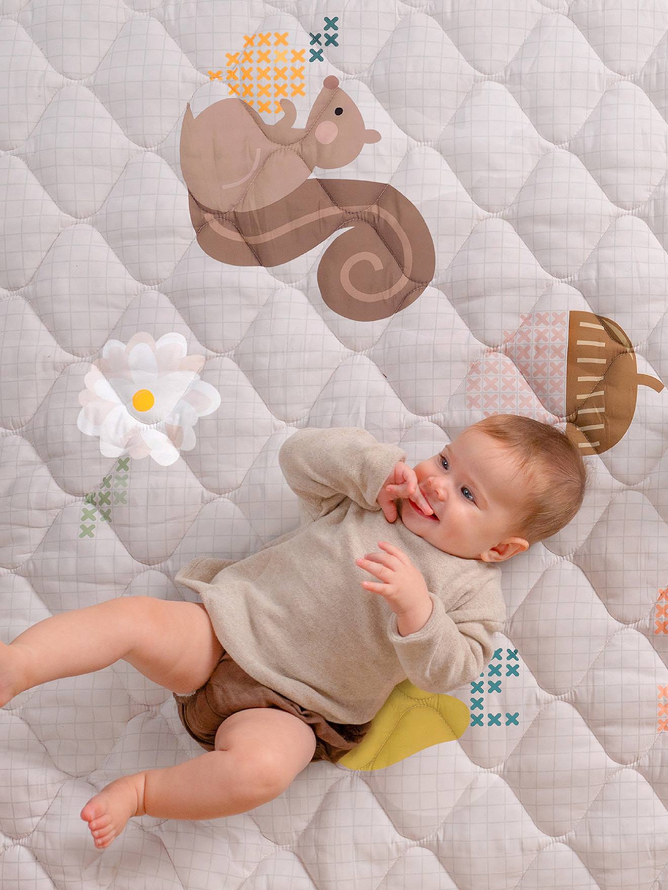 Tapis d'éveil matelassé XL multicolore