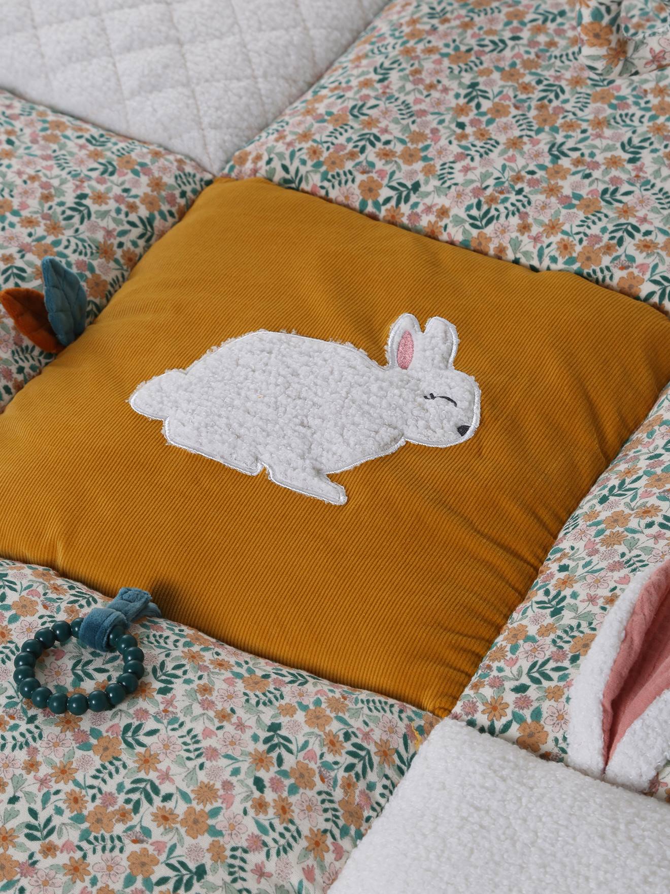 Tapis d'éveil moelleux et évolutif rétro flower