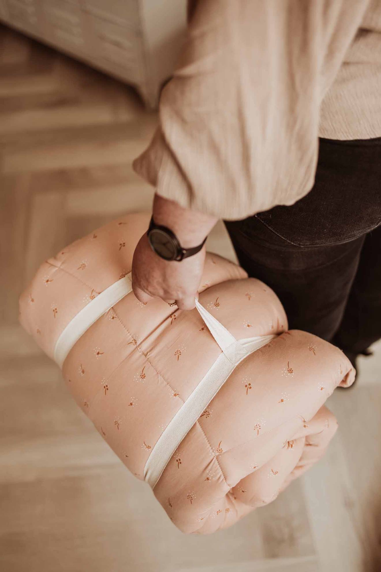 Tapis d'éveil & sac à jouets 3 en 1 bloom en coton rose