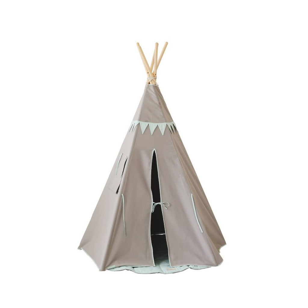 Tente tipi avec guirlande menthe en coton vert