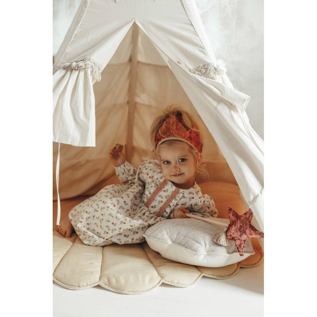 Tente tipi avec tapis honey en coton beige
