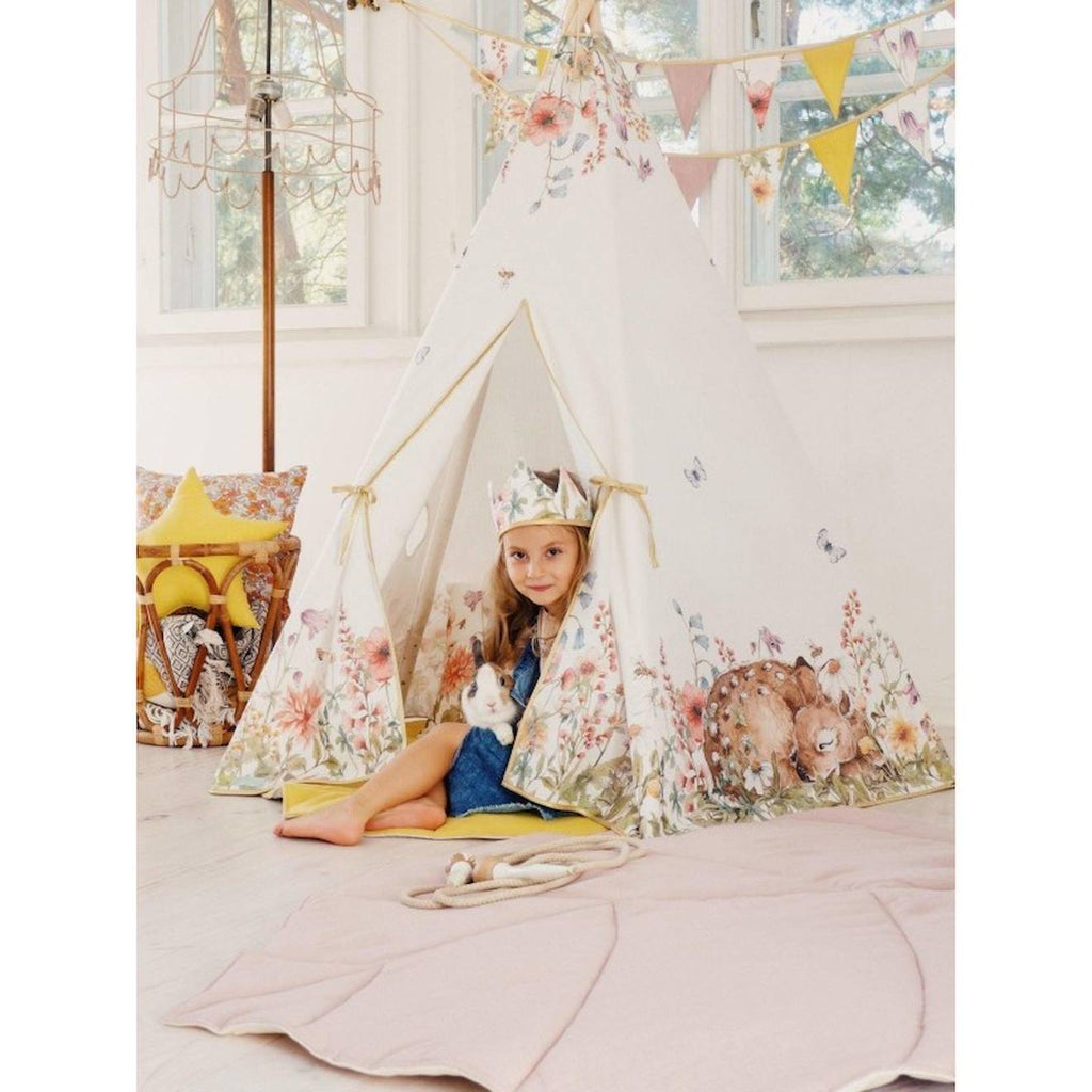 Tente tipi avec tapis wildflowers en coton beige