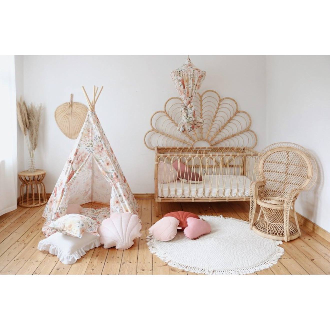 Tente tipi fleurs en coton beige
