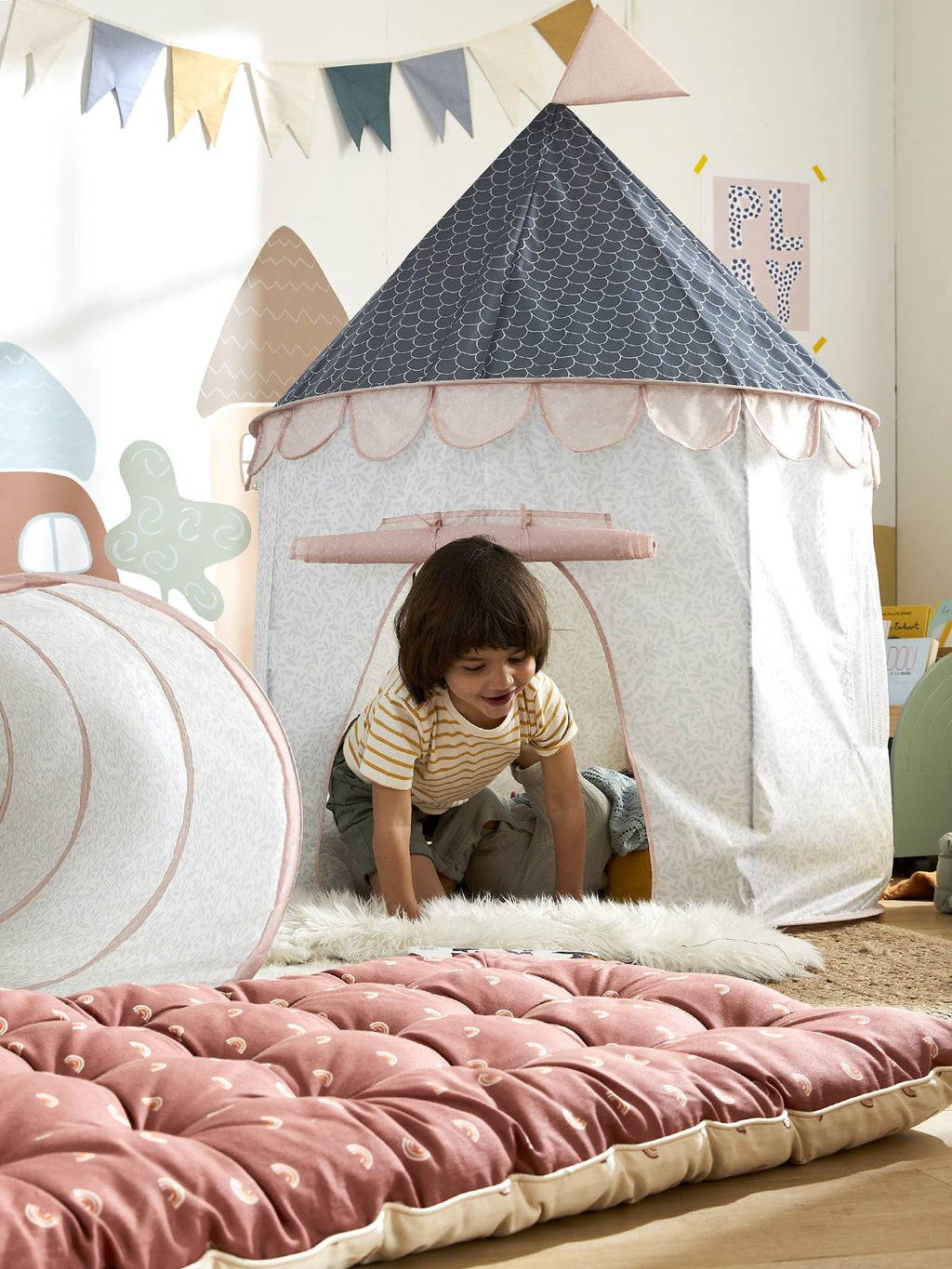 Tipi de jeu château rose