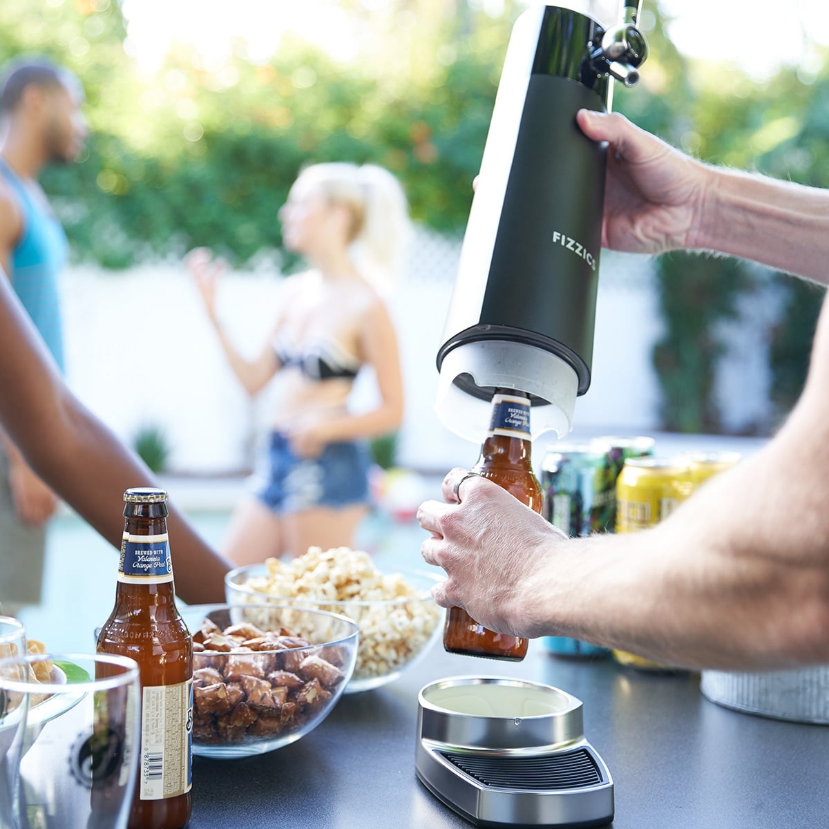 Tireuse à bière pour canettes et bouteilles