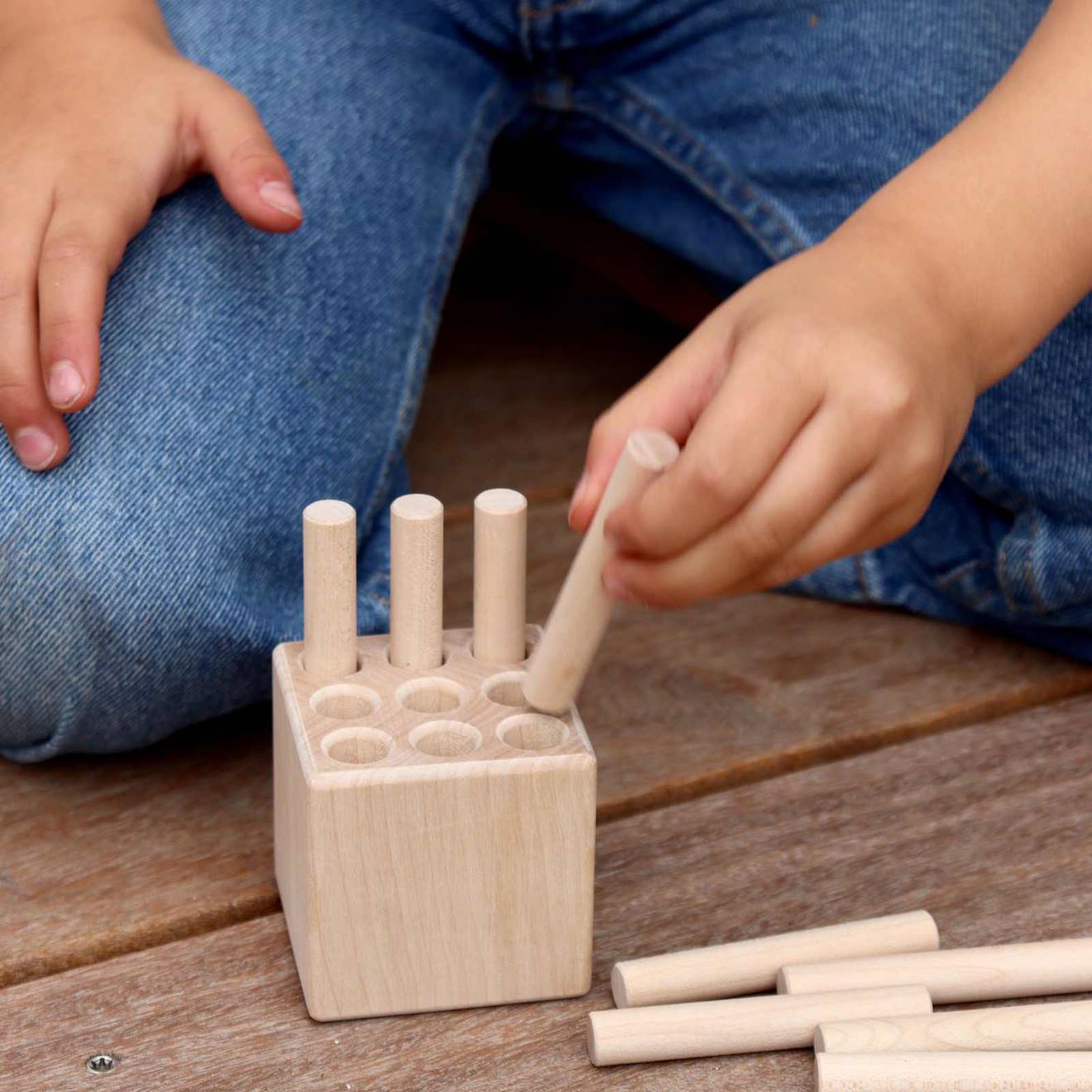 Tourillon - jeu en bois - encastrement bois naturel
