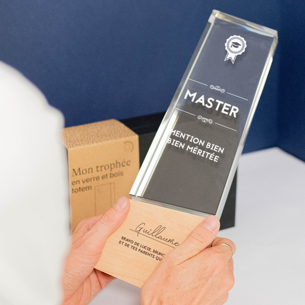Trophée Totem en Verre et Bois Diplôme à Personnaliser - Trophée Personnalisé