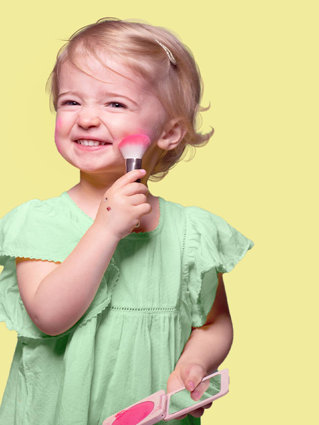 Trousse de maquillage - fard à joues multicolore
