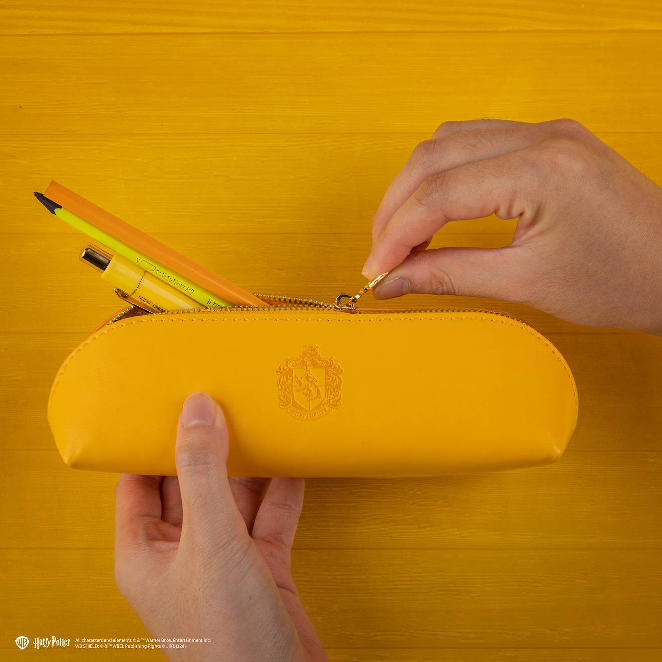 Trousse en Similicuir Poufsouffle - Harry Potter Jaune
