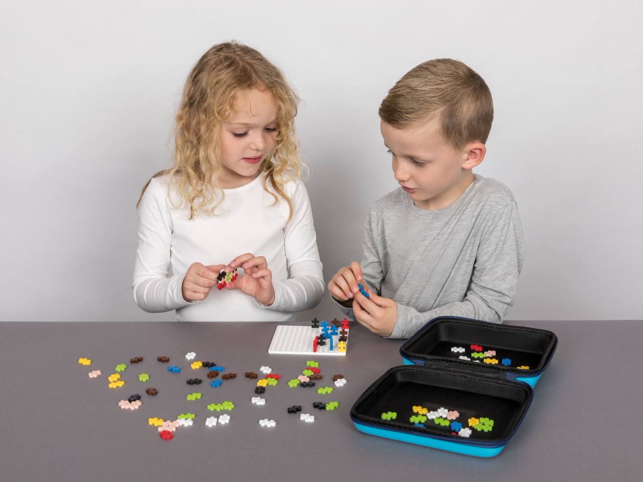 Valisette de voyage 100 pièces multicolore