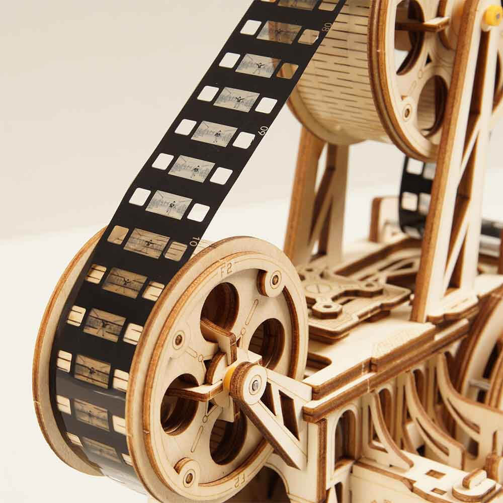 Véritable Projecteur en Bois à Monter - Maquette Bois CadoMaestro