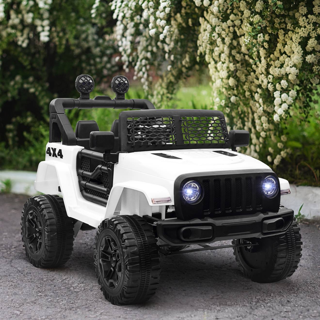 Voiture 4x4 électrique enfant 2 x 35 w 5 km/h max télécommande effets lumineux sonore blanc