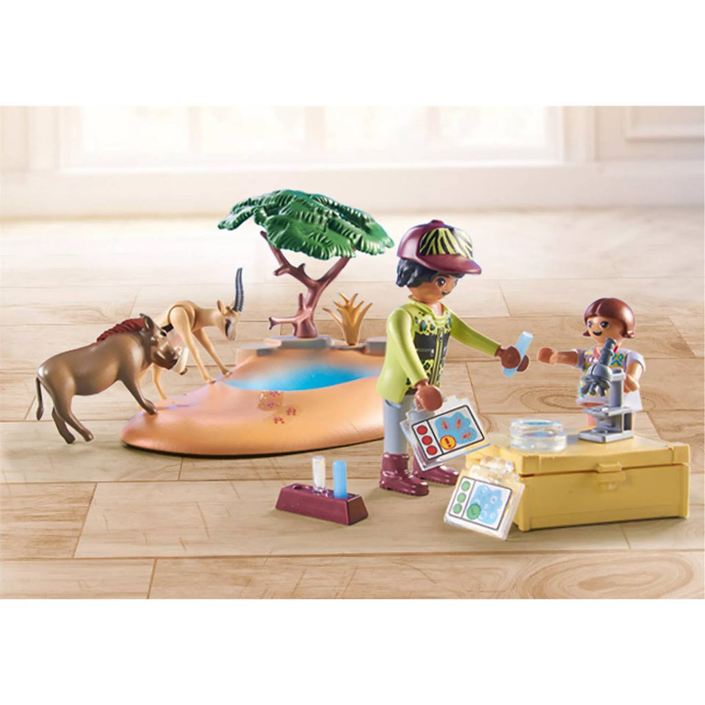 Wiltopia explorateurs avec animaux de la savane 71294 multicolore